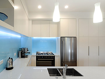 THUMB kitchen-neo-design-designer-auckland-white-lacquer-white-benchtop2